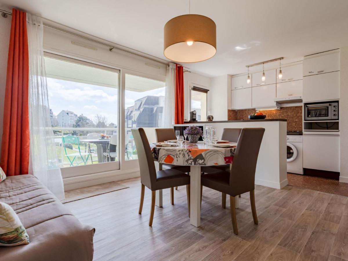 Apartment Le Domaine Des Roches By Interhome Trouville-sur-Mer Exterior foto
